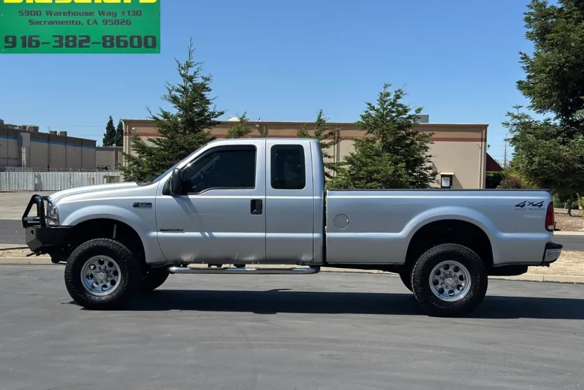 2000 Ford F-350 photo 1