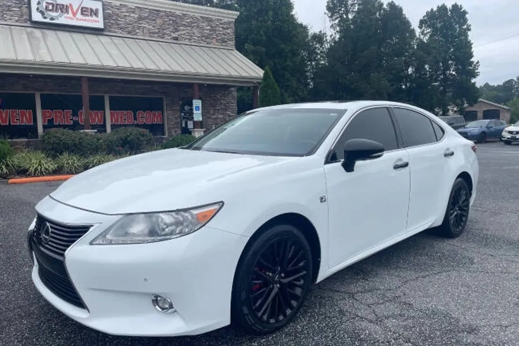 2015 Lexus ES 350 photo 1