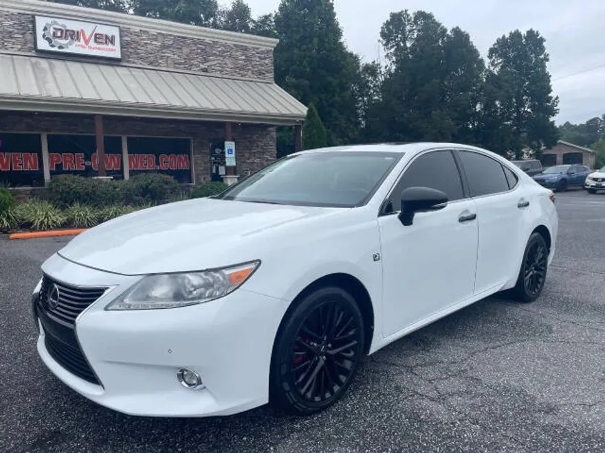 2015 Lexus ES 350 photo 1