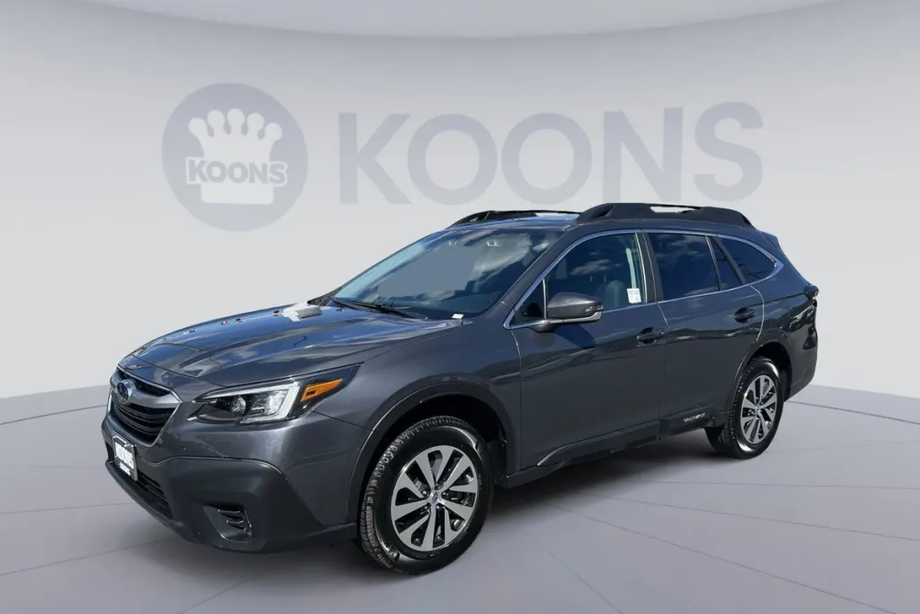 2022 Subaru Outback Premium photo 1