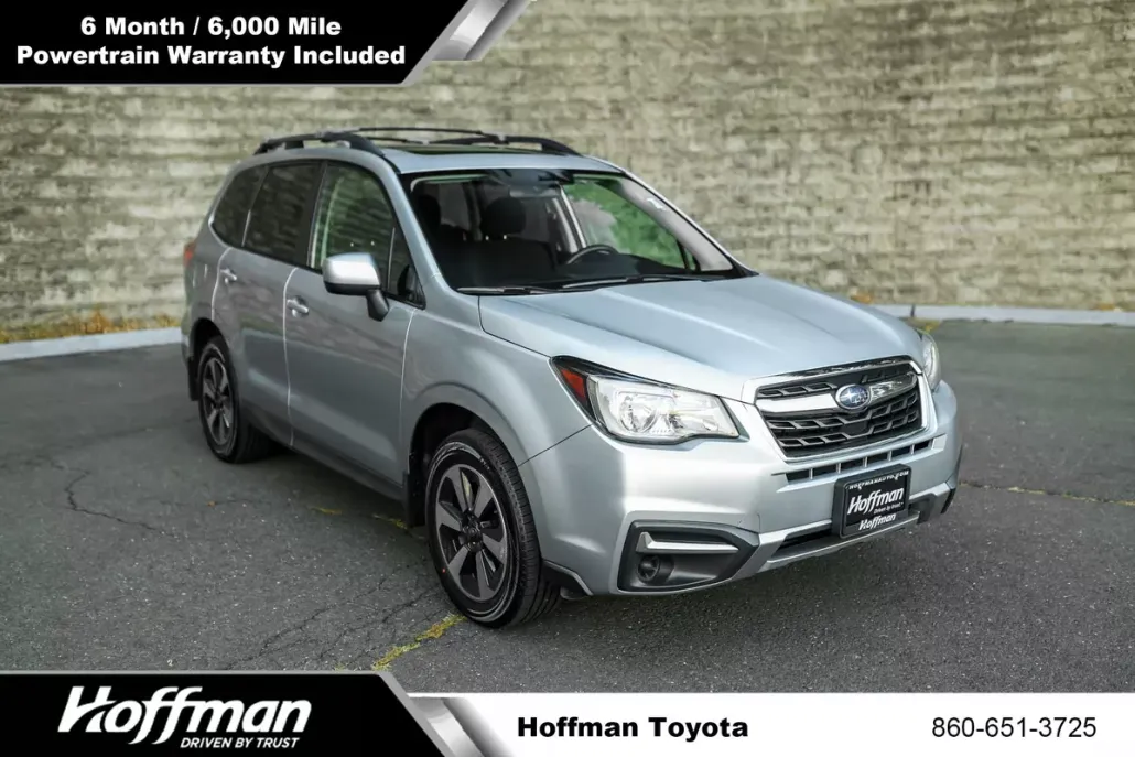 2017 Subaru Forester 2.5i Premium photo 1