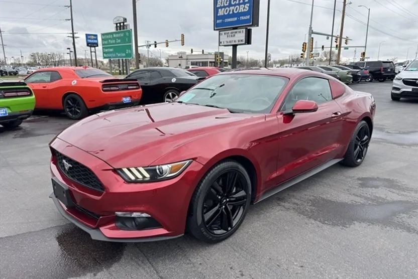 2017 Ford Mustang EcoBoost Premium photo 1