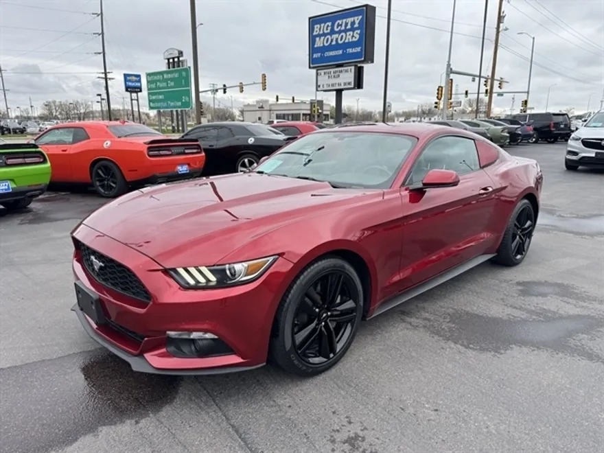 2017 Ford Mustang EcoBoost Premium photo 1