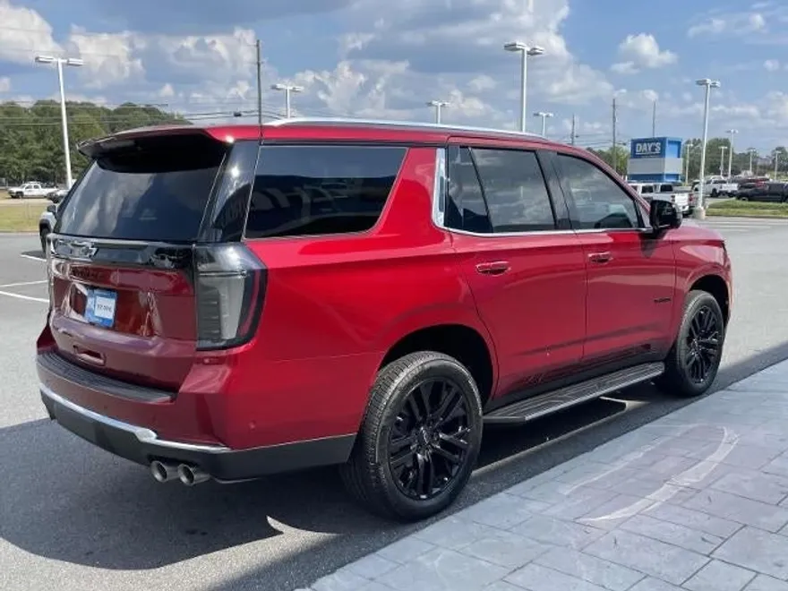 2025 Chevrolet Tahoe Premier photo 1