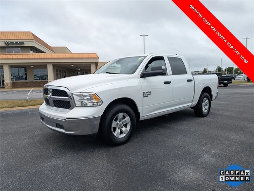 2023 Ram 1500 Classic SLT photo 1