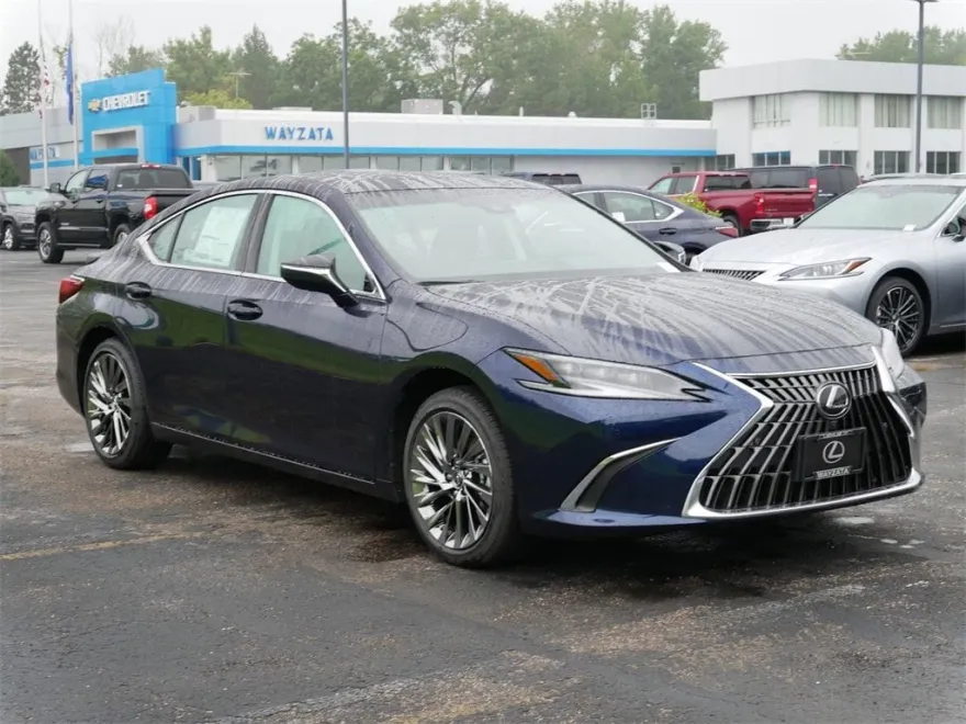 2025 Lexus ES 300h Ultra Luxury photo 1