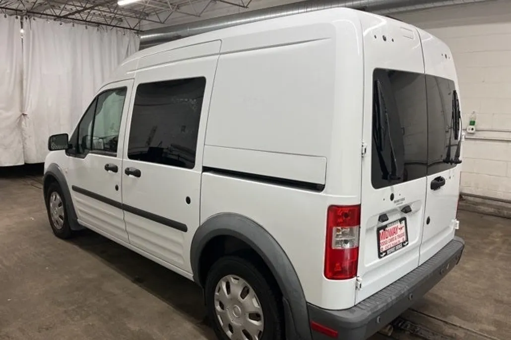 2013 Ford Transit Connect XL photo 1