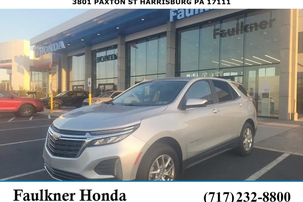 2022 Chevrolet Equinox LT photo 1