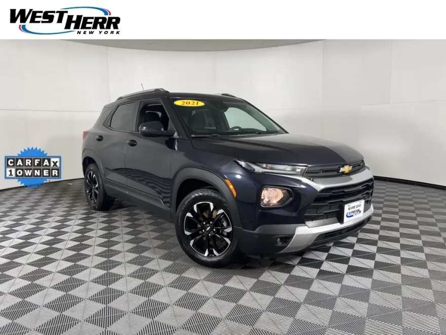 2021 Chevrolet Trailblazer LT photo 1