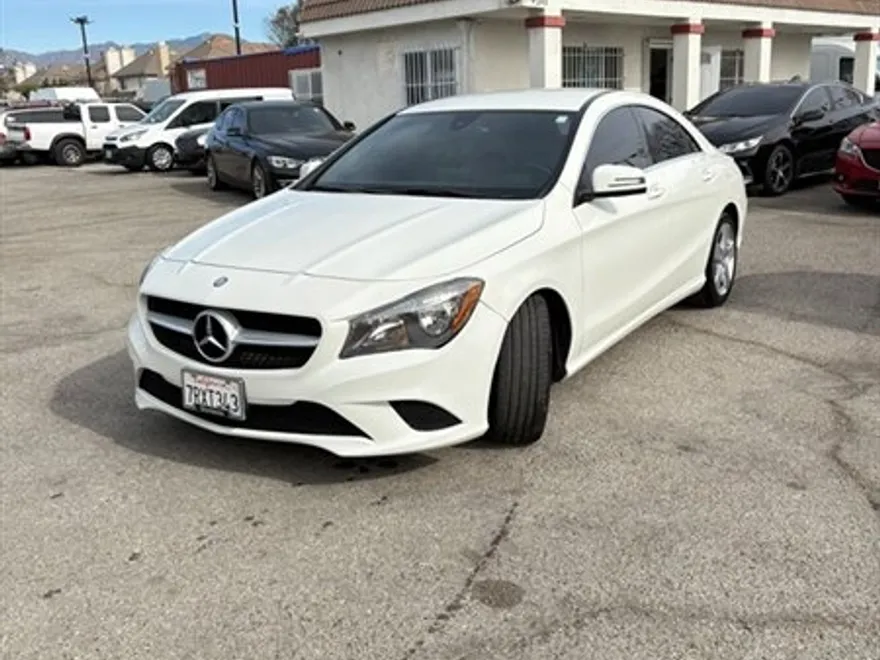2016 Mercedes Benz CLA 250 photo 1