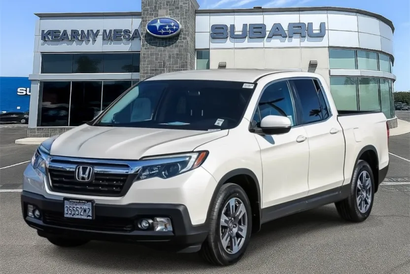 2018 Honda Ridgeline RTL-T photo 1
