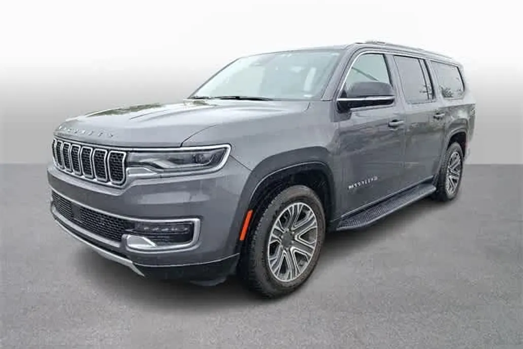 2023 Jeep Wagoneer L Series II photo 1