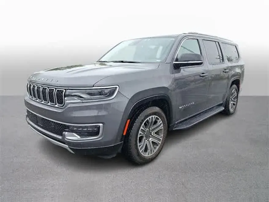 2023 Jeep Wagoneer L Series II photo 1