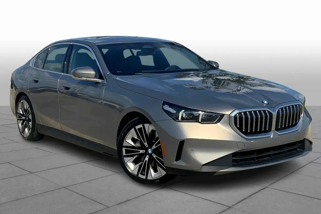 2024 Bmw 530i photo 1