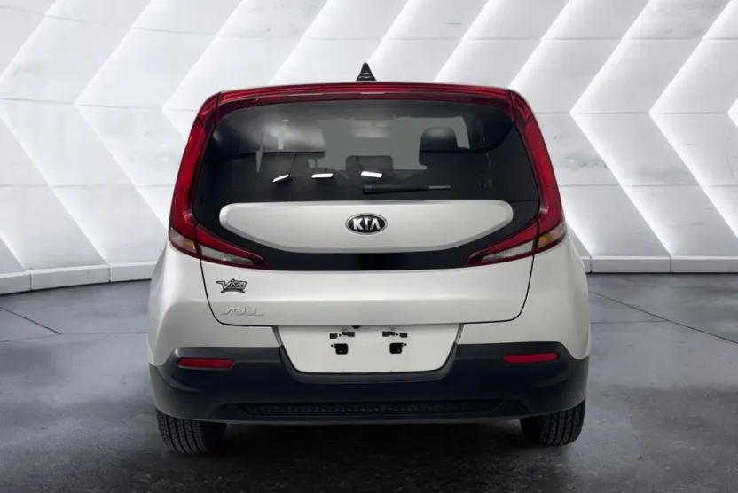 2020 Kia Soul LX photo 1