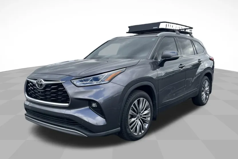 2022 Toyota Highlander Platinum photo 1