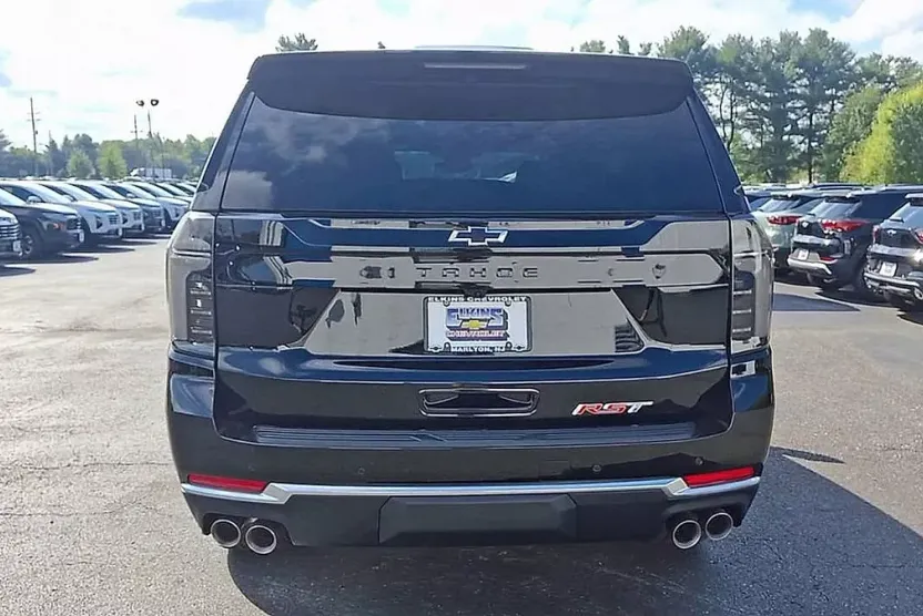 2025 Chevrolet Tahoe RST photo 1