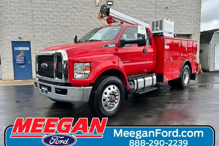 2026 Ford F-750 photo 1