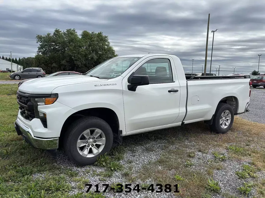 2023 Chevrolet Silverado 1500 photo 1
