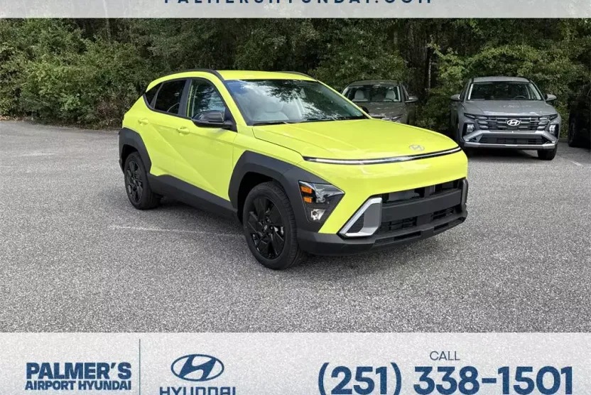 2026 Hyundai Kona SEL photo 1