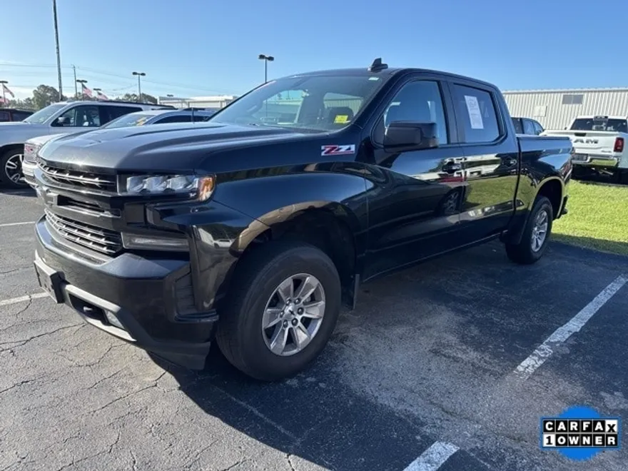2019 Chevrolet Silverado 1500 RST photo 1