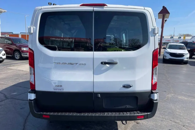 2023 Ford Transit Cargo Van photo 1