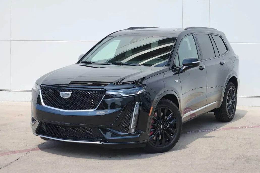 2025 Cadillac XT6 Sport photo 1