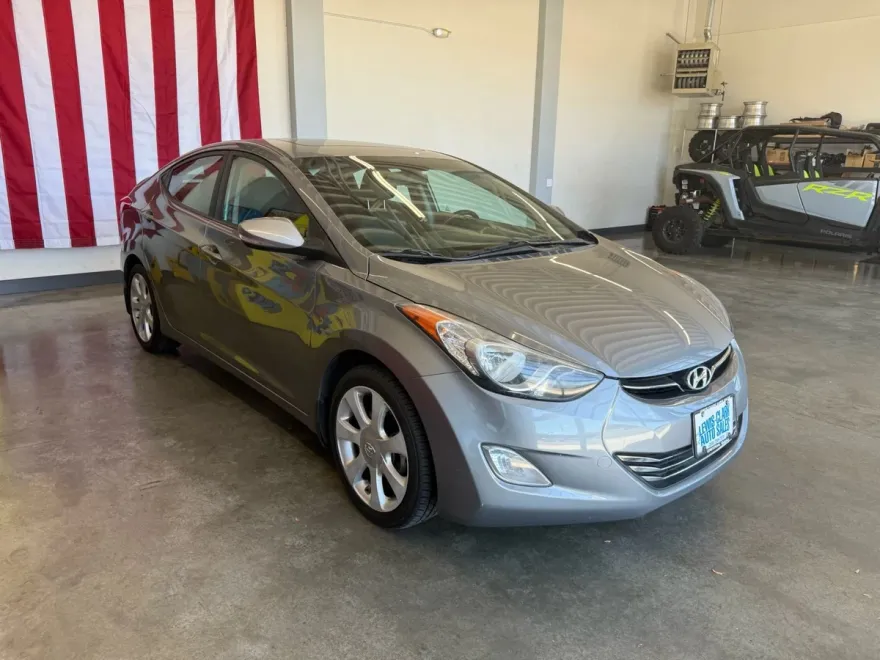 2013 Hyundai Elantra Limited photo 1