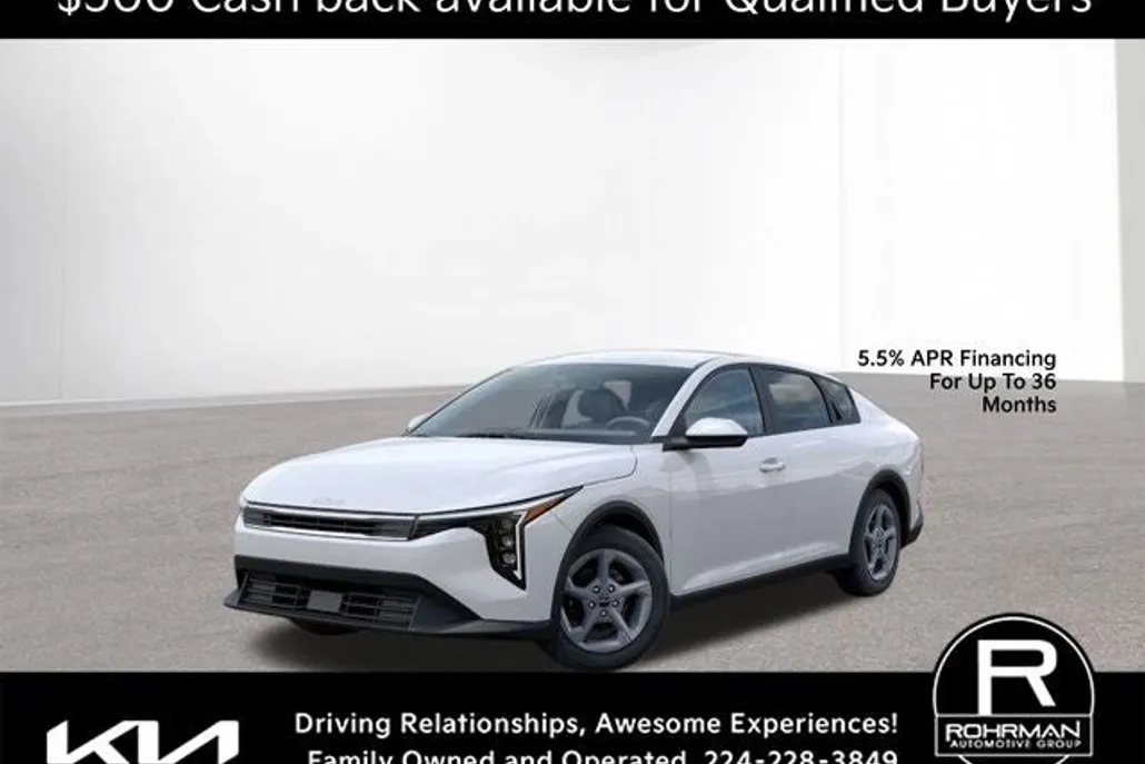 2025 Kia K4 LXS photo 1