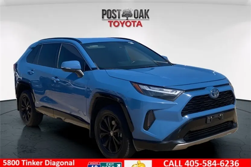 2022 Toyota RAV4 Hybrid SE photo 1