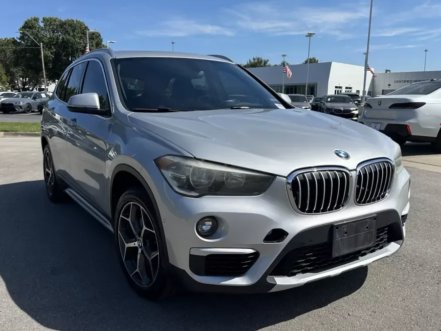 2017 Bmw X1 XDrive28i photo 1
