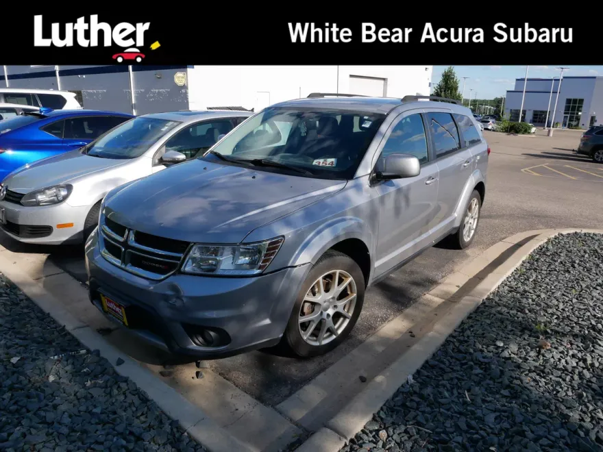 2015 Dodge Journey SXT photo 1