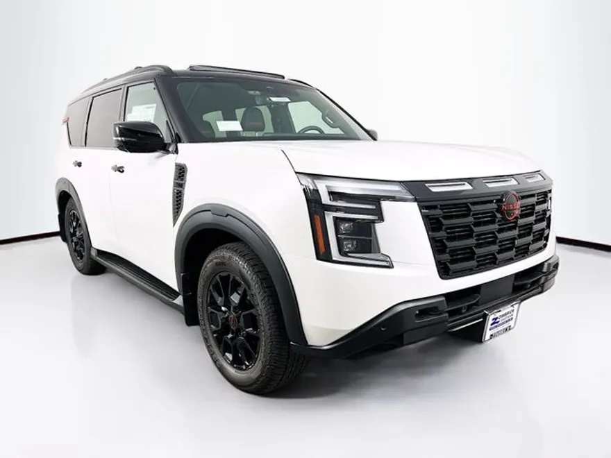 2026 Nissan Armada photo 1