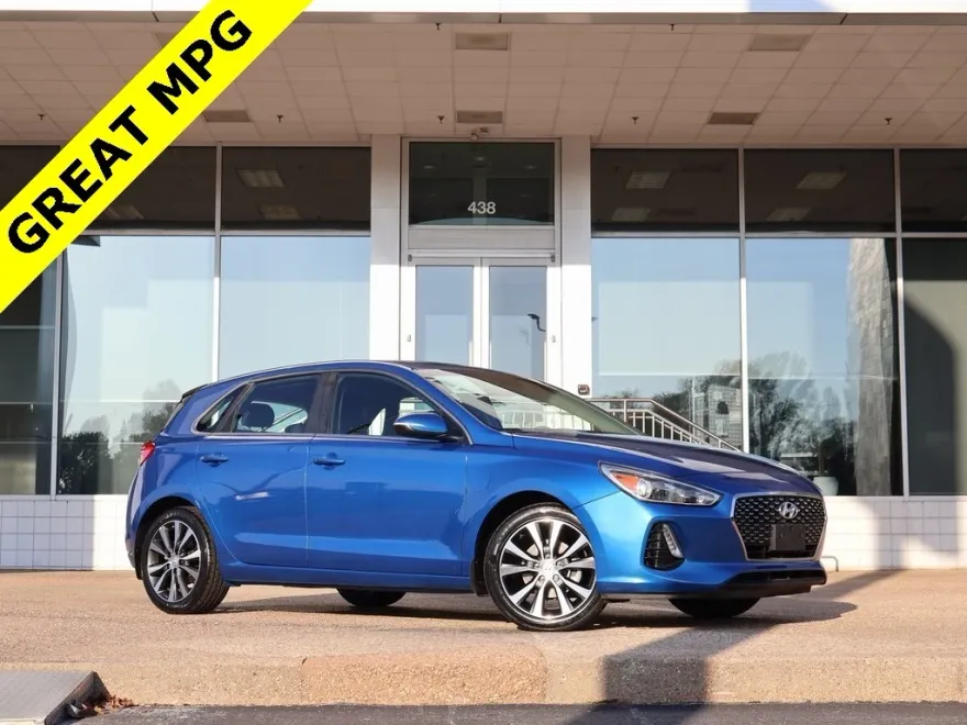 2018 Hyundai Elantra GT Base photo 1