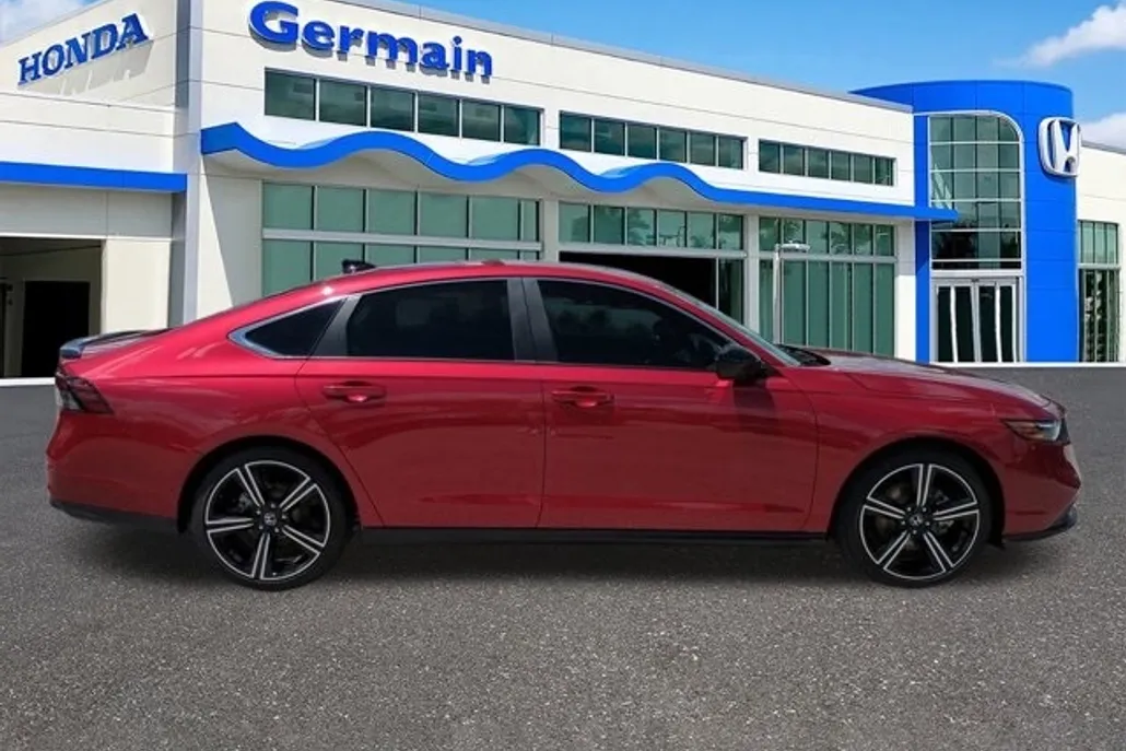 2025 Honda Accord Sport photo 1