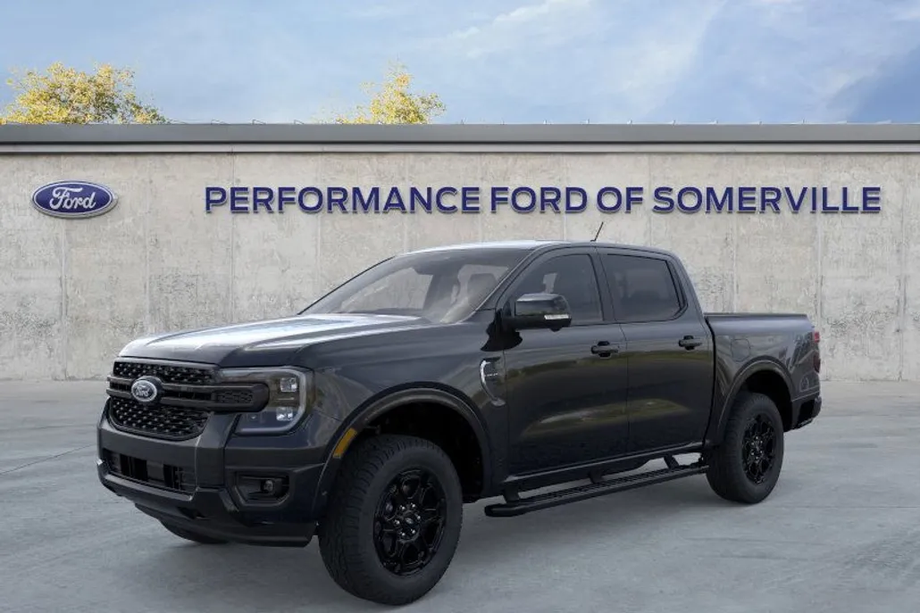2025 Ford Ranger Lariat photo 1
