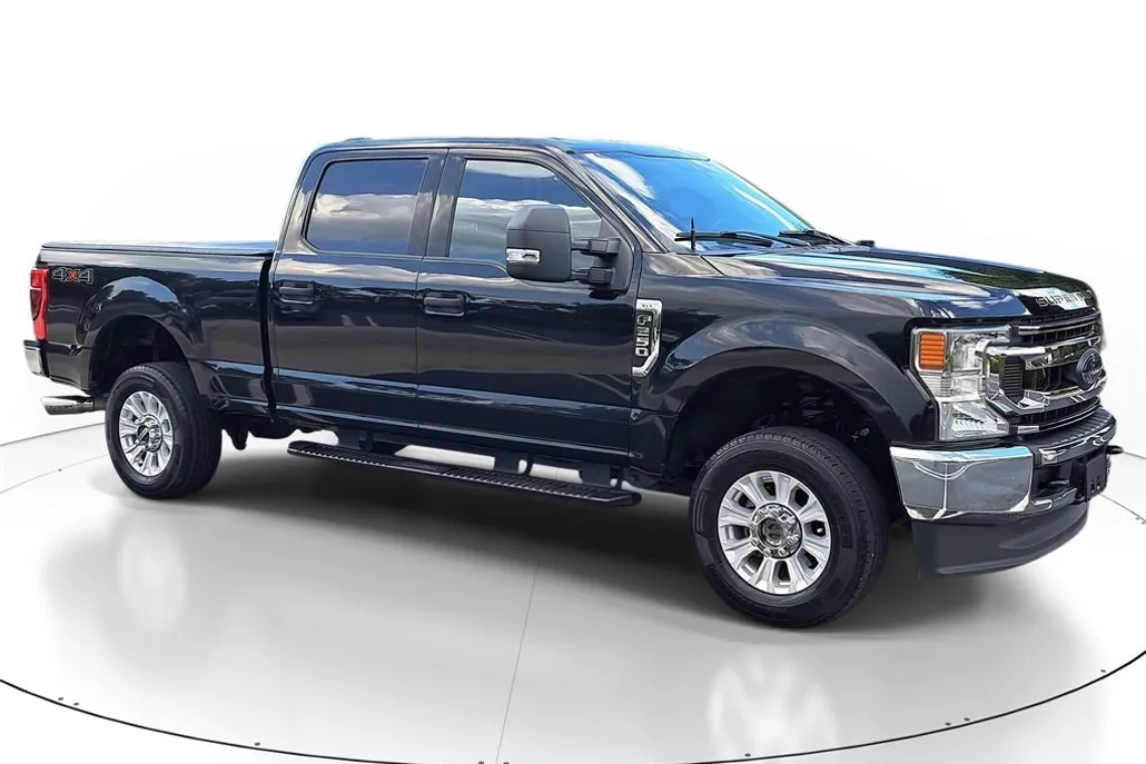 2022 Ford F-250 XLT photo 1