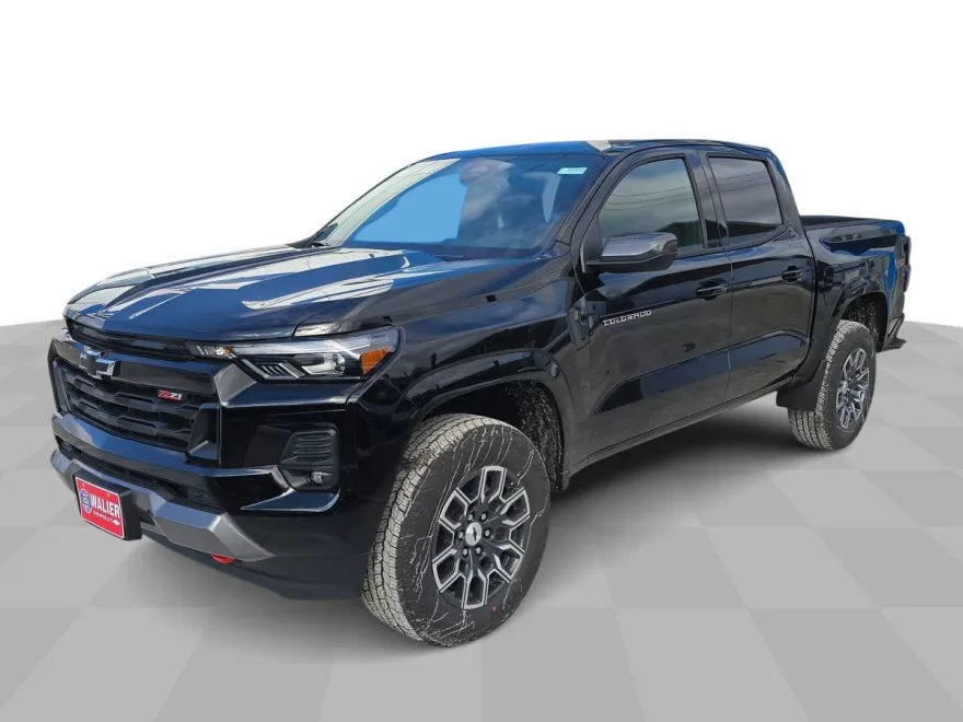 2025 Chevrolet Colorado Z71 photo 1