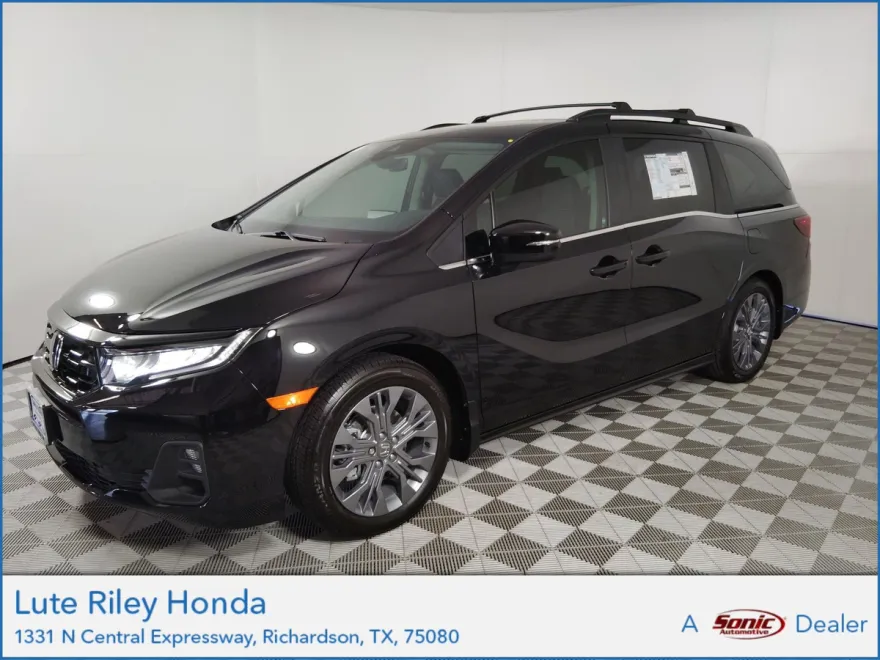 2026 Honda Odyssey Touring photo 1