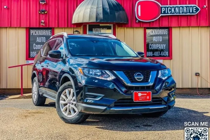 2019 Nissan Rogue SV photo 1