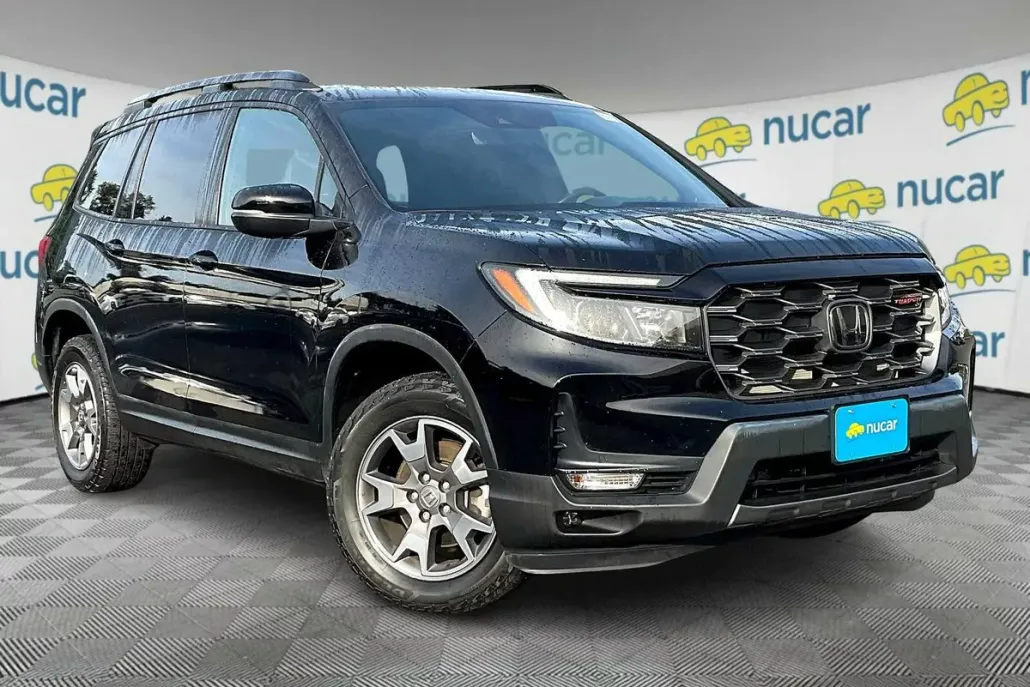 2022 Honda Passport TrailSport photo 1