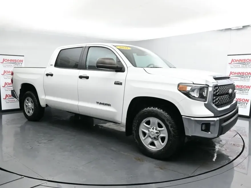 2021 Toyota Tundra SR5 CrewMax photo 1