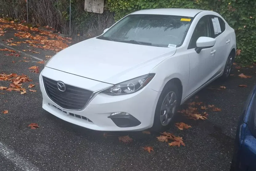 2014 Mazda Mazda3 i Sport Sedan photo 1