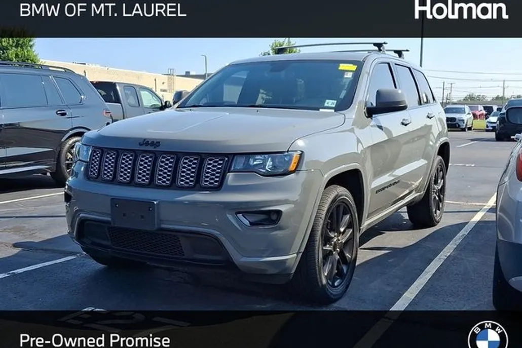 2020 Jeep Grand Cherokee Altitude photo 1