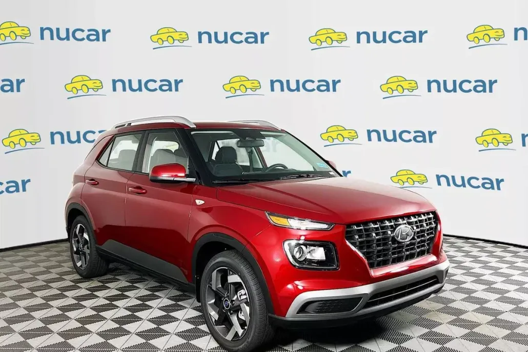 2025 Hyundai Venue SEL photo 1