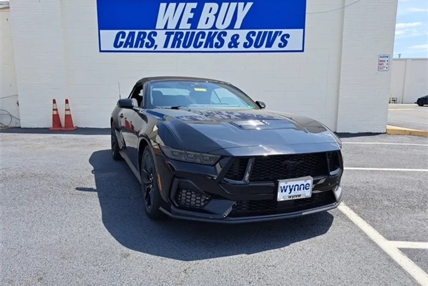 2025 Ford Mustang GT Premium Convertible photo 1