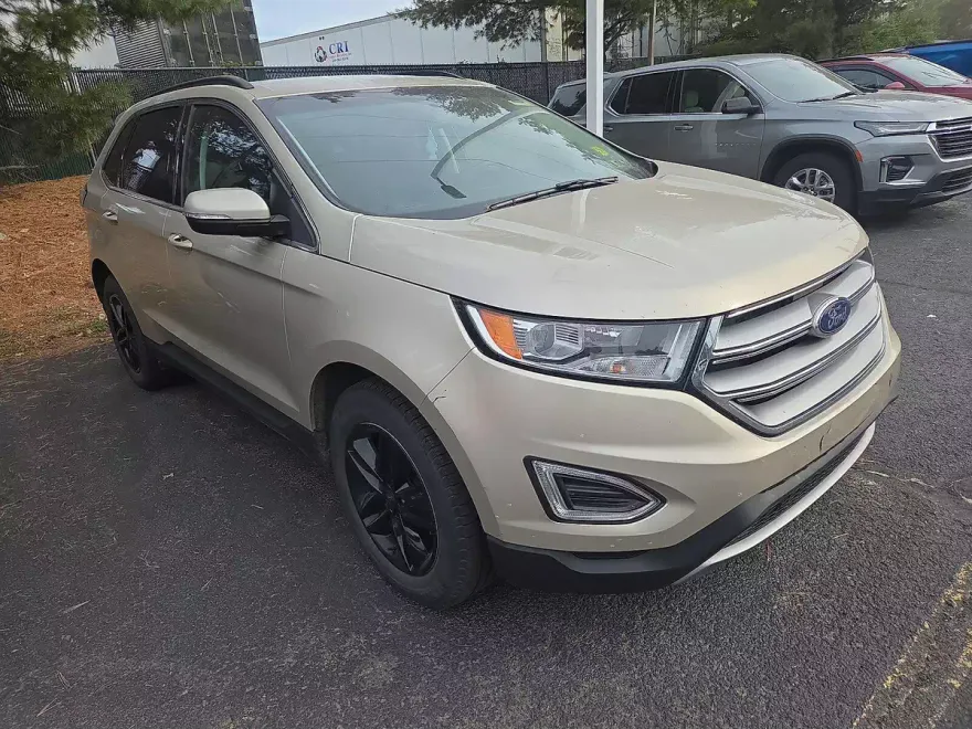 2018 Ford Edge SEL photo 1