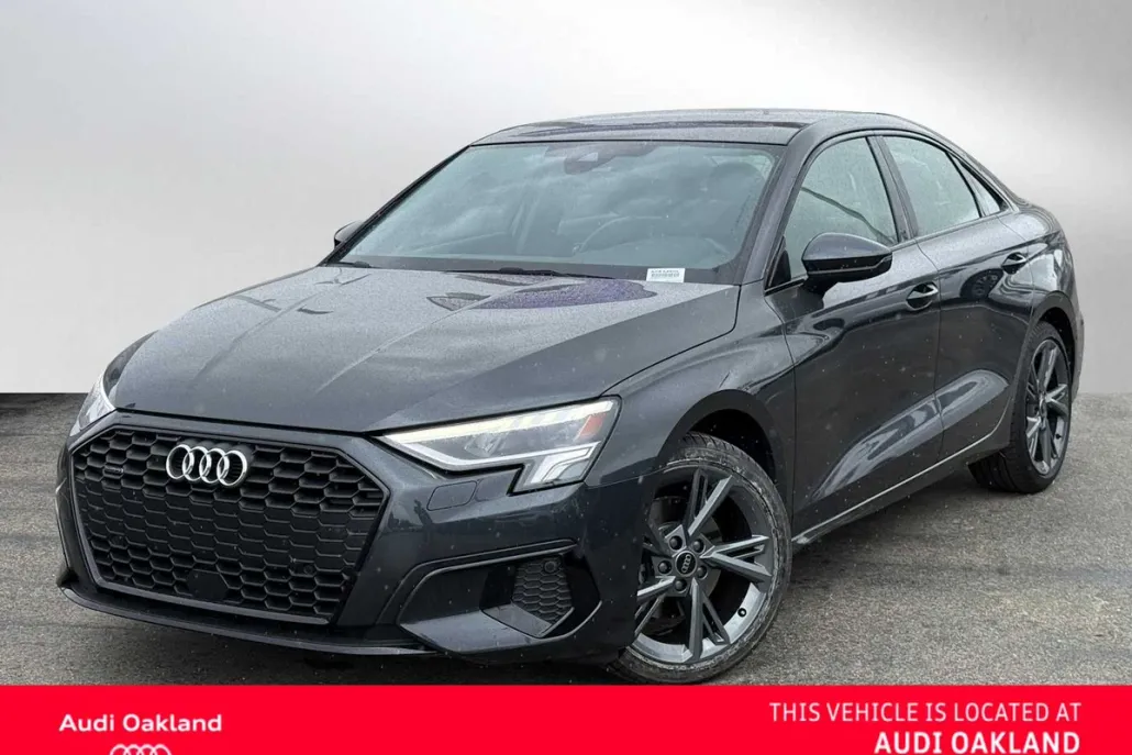 2024 Audi A3 Premium Plus 40 TFSI Quattro photo 1