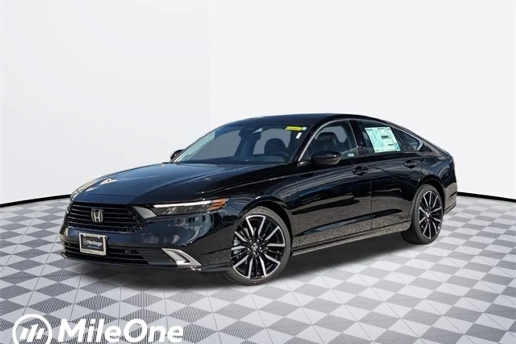 2025 Honda Accord Hybrid Touring photo 1