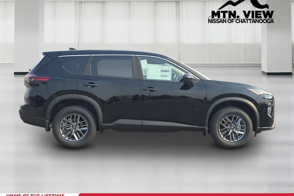 2025 Nissan Rogue S photo 1